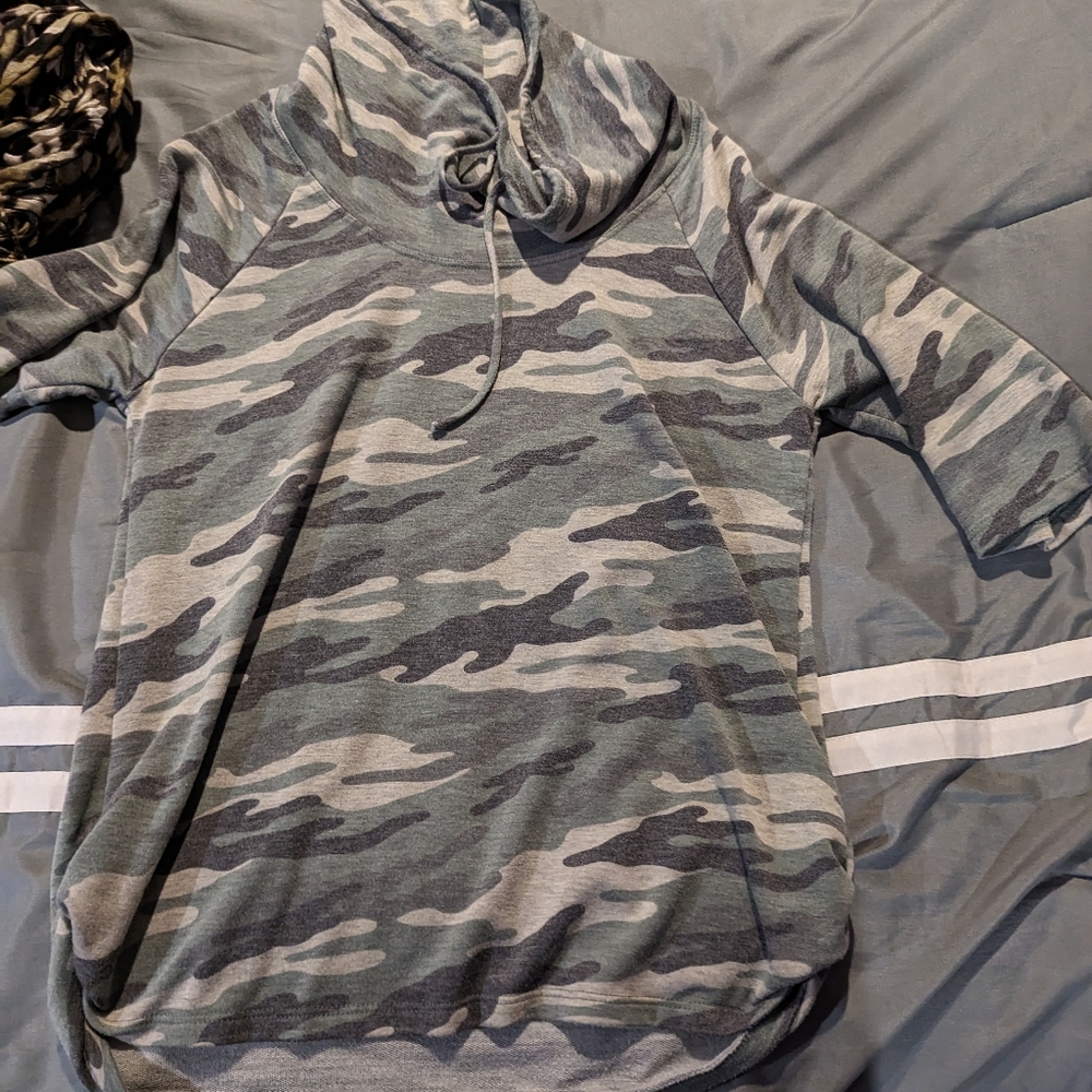 Pullover shirt